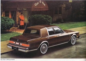 1982 Chrysler New Yorker (Cdn)-04.jpg